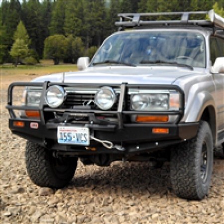 ARB Deluxe Bar Winch Bumper for Toyota 80 Series Land Cruiser