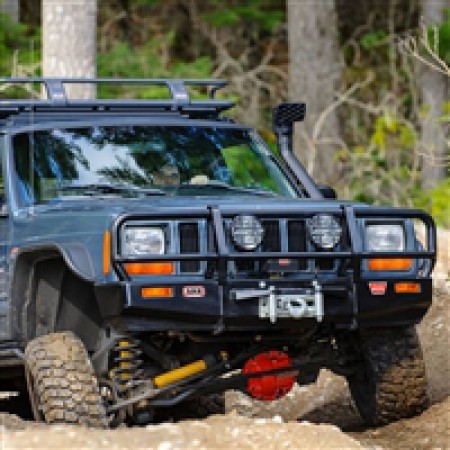 ARB 97 & Newer Jeep Cherokee XJ Bull Bar/Bumper ARB 97 & Newer Jeep Cherokee XJ Bull Bar/Bumper